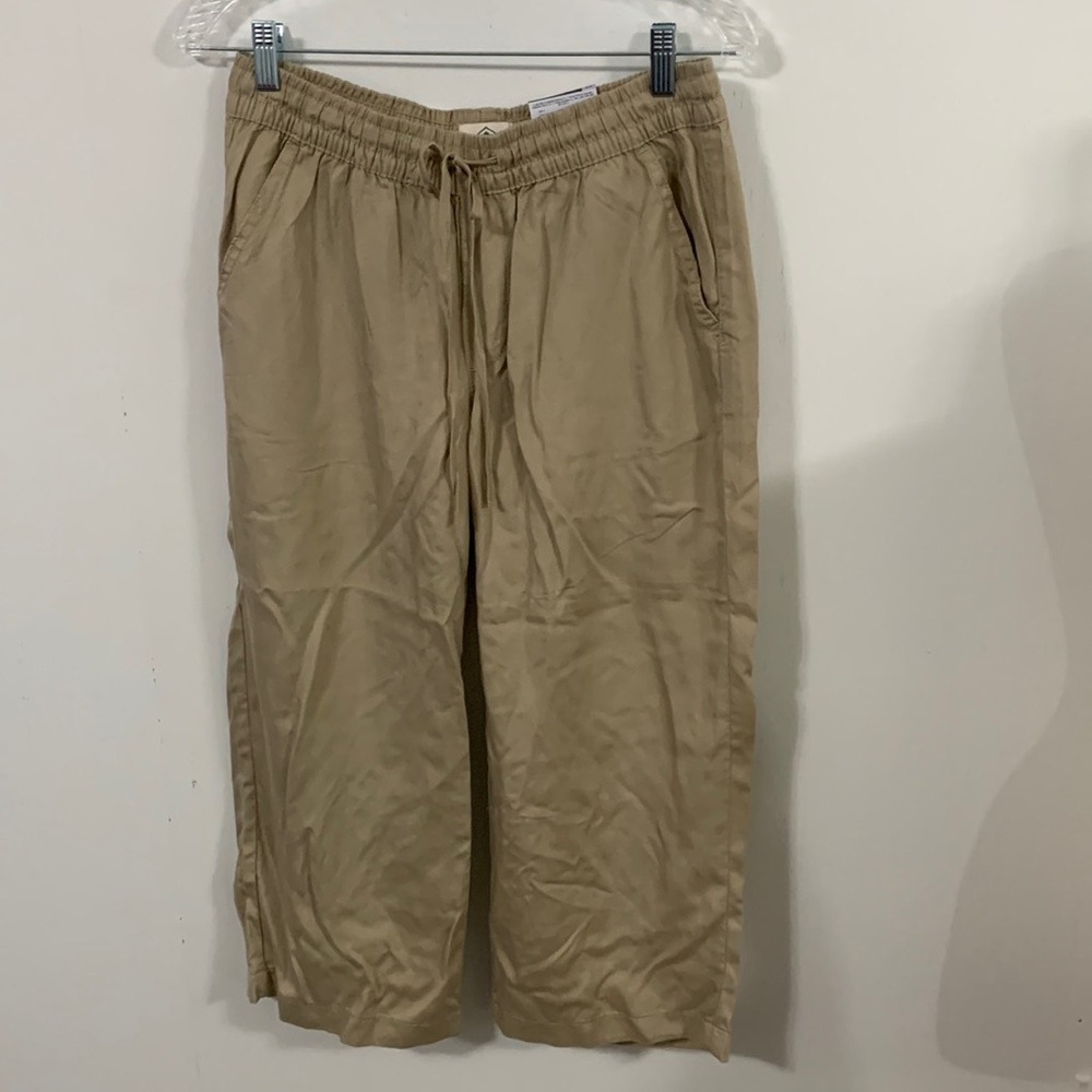 St. John’s Bay Cropped Mid Rise elastic waist draw string NWT Sz PS